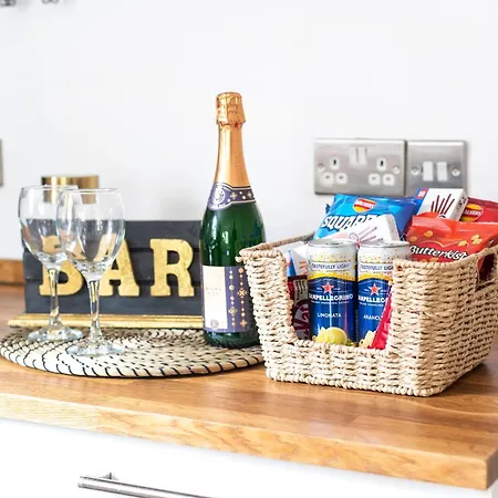 Heart Of Hackney - 2Bed Garden Flat Sleeps 6 Appartement Londen Buitenkant foto