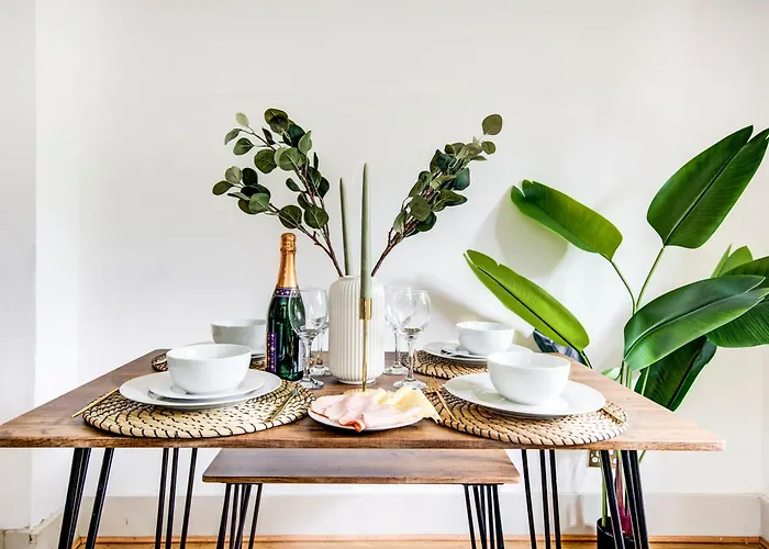 Heart Of Hackney - 2Bed Garden Flat Sleeps 6